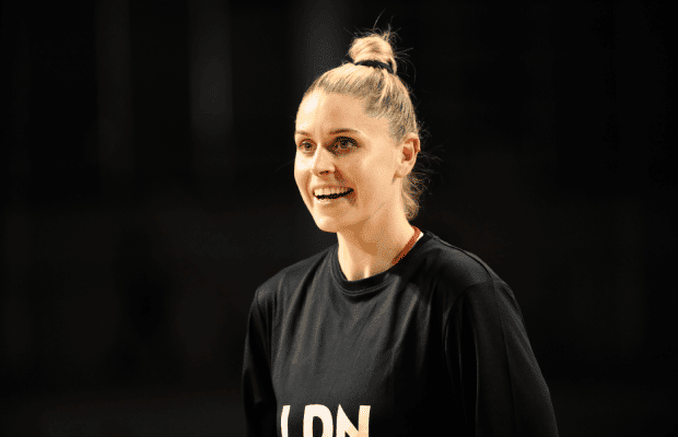 Jo Leedham-Warner joins sister Jen Leedham’s coaching staff at Saint Peter’s