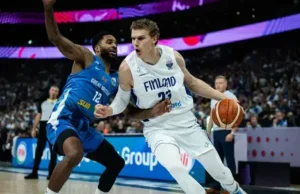 Great Britain fell to a 109-79 loss at the hands of Finland in their second EuroBasket group game in Tampere. Lauri Markkanen's historic performance sealed the game (43 points), condemning Marc Steutel's side to a 0-2 start in the tournament.