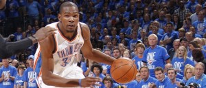 Durant needs to earn his Spurs (NBAE/Getty)