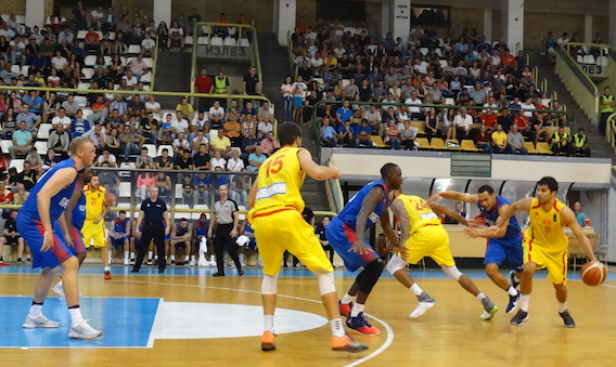 Macedonia v GB